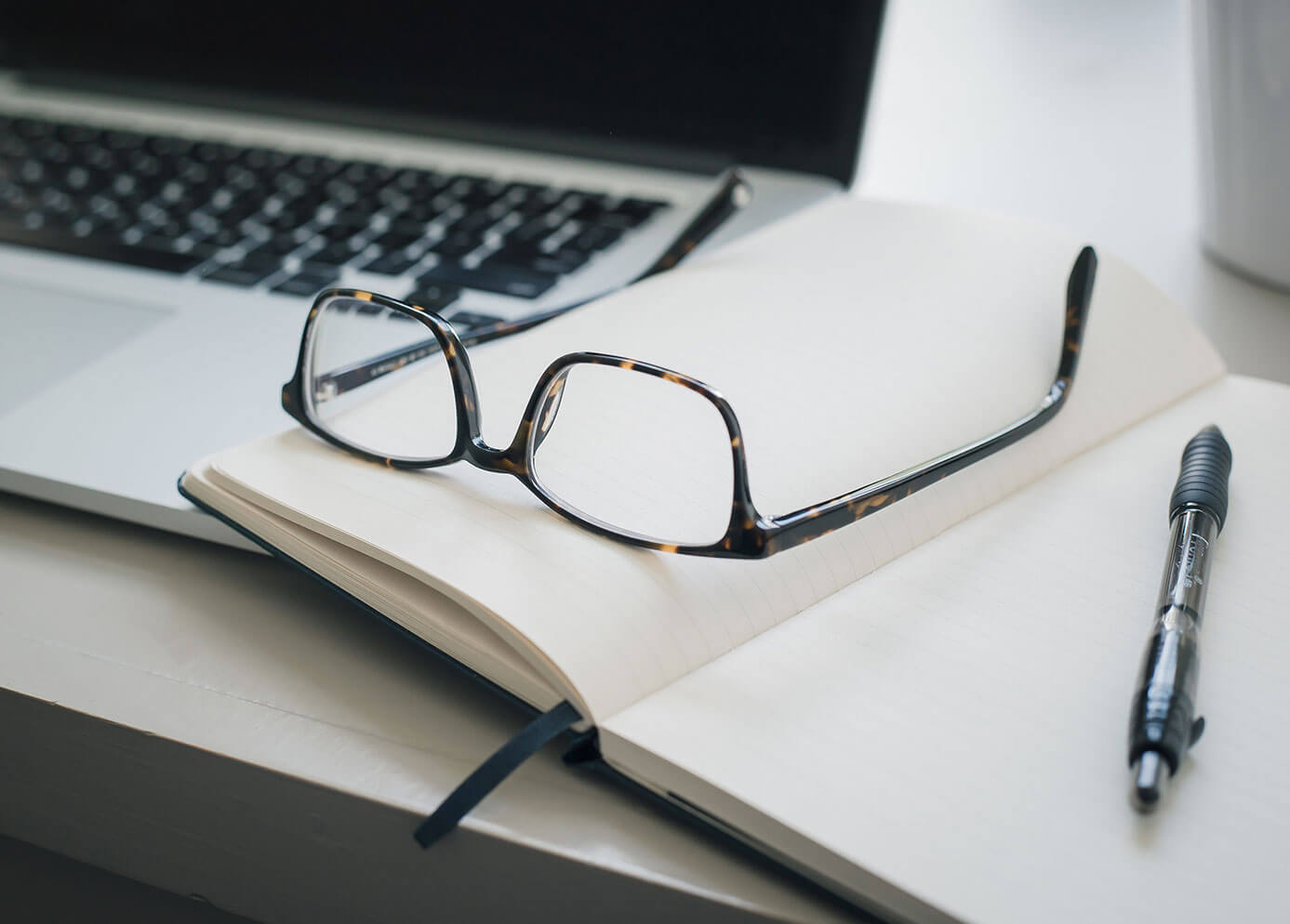 Glasses and computer