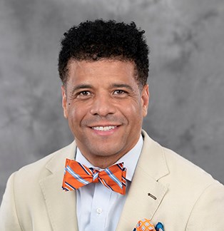 Headshot of Robert Muhammad